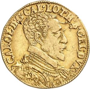 2 pistole, Nancy